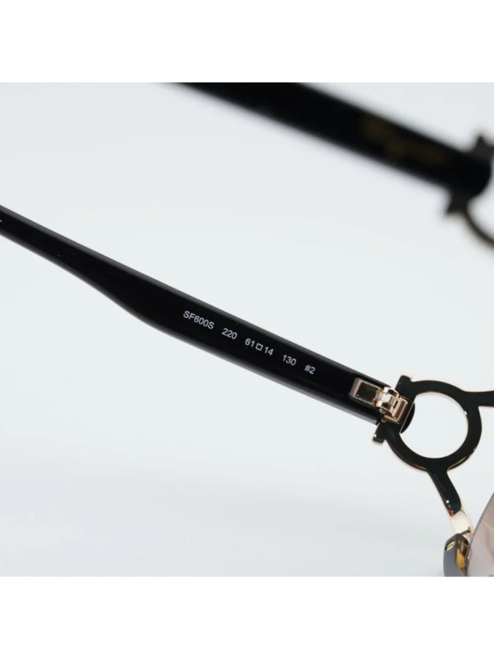Salvatore Ferragamo SF600S 220 Sunglasses Brown Oval Frame, Brown Lenses